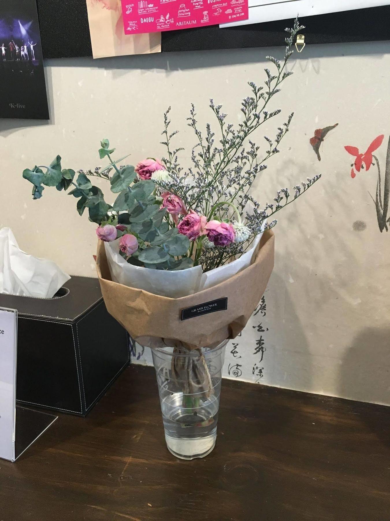 K-Guesthouse Sinchon 2 Сеул Экстерьер фото